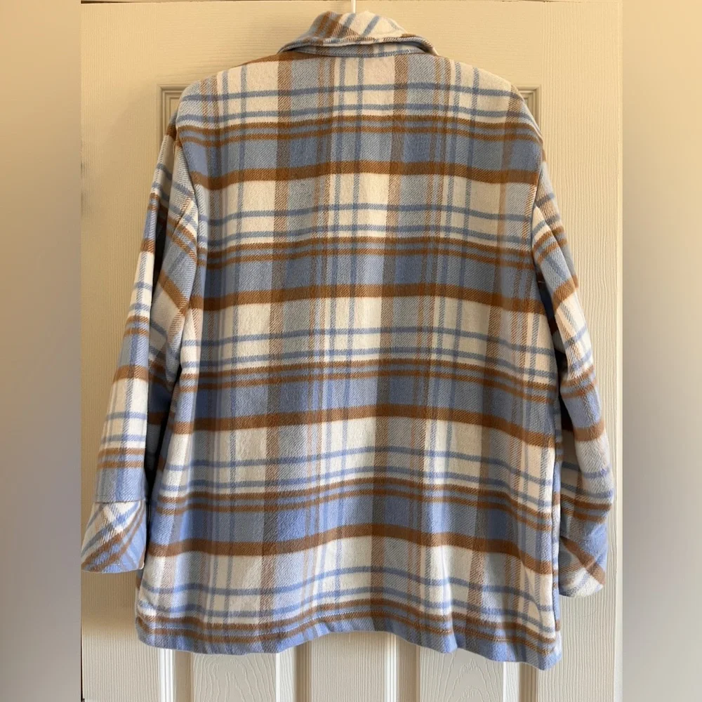 Kensie Jeans Plaid Shacket in Blue and Brown Women Size Medium